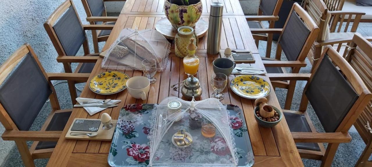 Les Eygletieres Bed and Breakfast Bourriot-Bergonce Εξωτερικό φωτογραφία