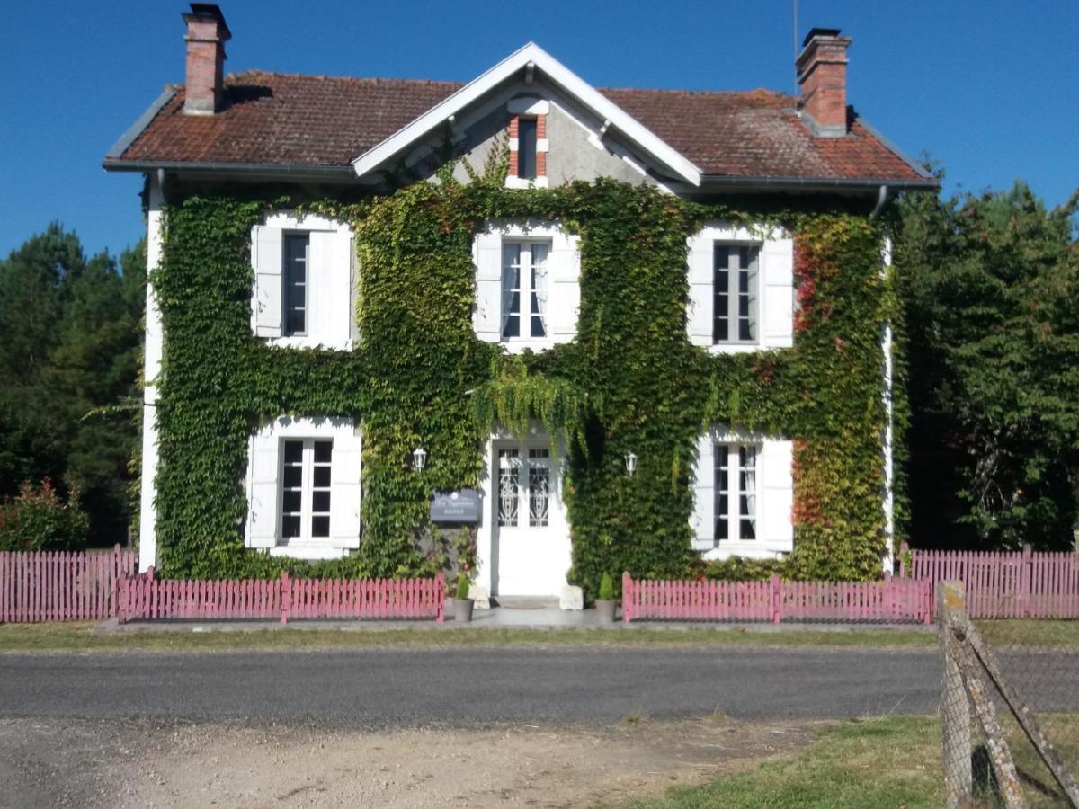 Les Eygletieres Bed and Breakfast Bourriot-Bergonce Εξωτερικό φωτογραφία