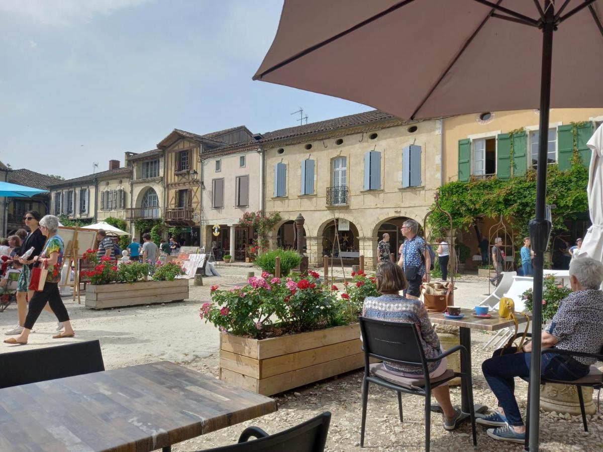 Les Eygletieres Bed and Breakfast Bourriot-Bergonce Εξωτερικό φωτογραφία